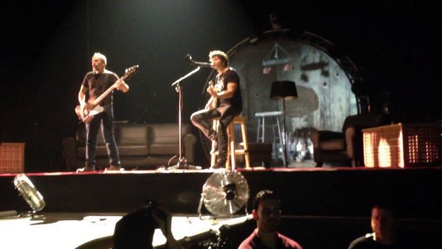 bertrand cantat et Pascal humbert repise une chanson de leo ferré (avec le temps) смотреть онлайн
