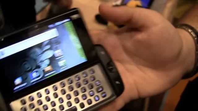T-Mobile Sidekick 4G Hands-On смотреть онлайн