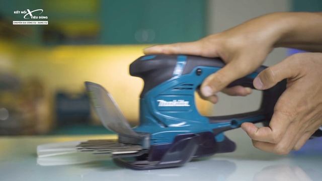 Sướng Rơn Với Máy Tỉa Hàng Rào, Cắt Cỏ Makita DUM604 | Gọn Nhẹ, Tỉa Bao Lẹ смотреть онлайн