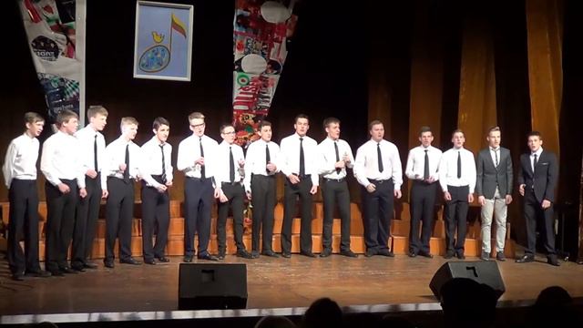 Choras Bildukai-Husarų maršas смотреть онлайн