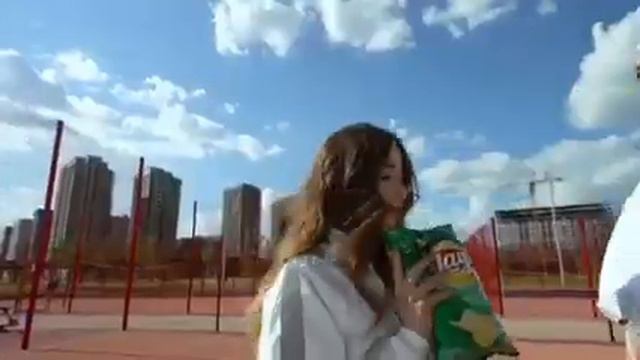 Which is the best challenge? @nyusha_nyusha #МузыкаВкуснееСlays #Layscoverchallenge смотреть онлайн