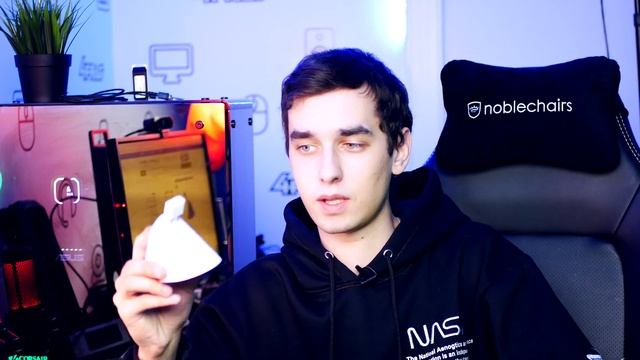 Смотрим на Glorious Mouse Bungee / Варианты хороших держателей! смотреть онлайн