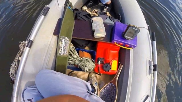 Рыбалка сплавом на Оке.Удачное начало лодочного сезона. смотреть онлайн