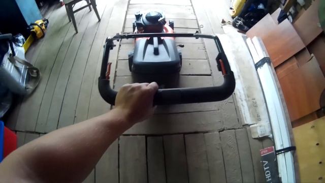 Газонокосилка бензиновая Husqvarna LC 140 смотреть онлайн