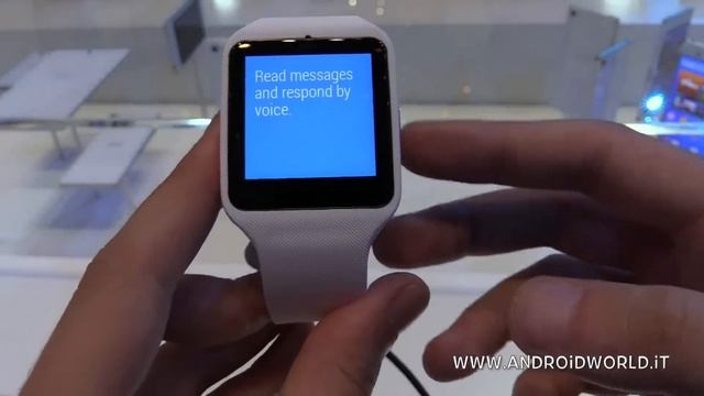 Sony SmartWatch 3, anteprima in italiano (IFA 2014) смотреть онлайн
