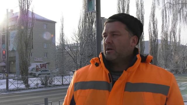 Кнопки вызова пешеходной фазы. смотреть онлайн