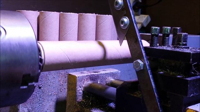 Резка картонных гильз