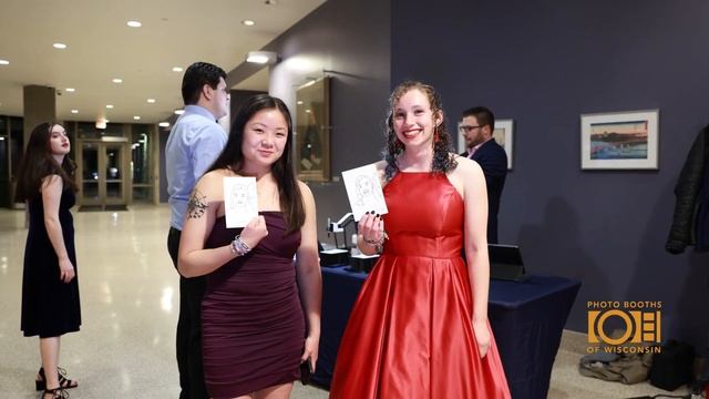 Sketch A Guest™ A.I. Robot Arms смотреть онлайн