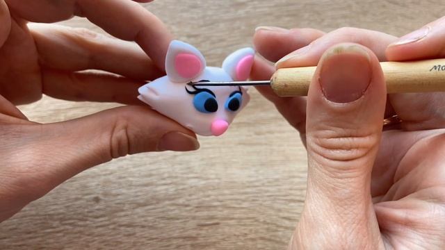 Лепим кошечку из воздушного пластилина. Лепка с детьми. смотреть онлайн