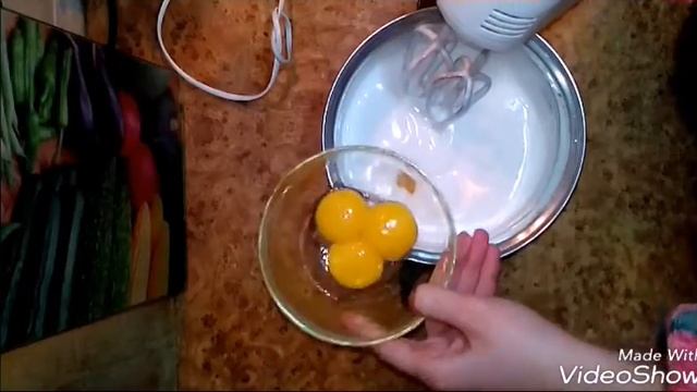 Пироги с фруктовым вареньем и сливками