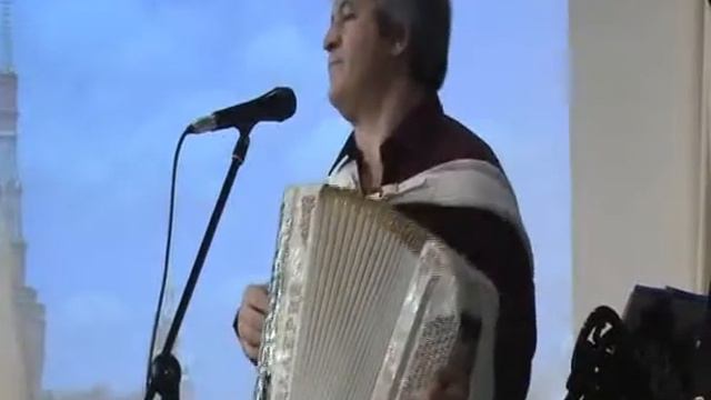 "ВАСИЛЬЕВСКИЙ СПУСК " исп.А.МОРОЗОВ смотреть онлайн