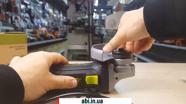 Болгарка Титан BSUM7125 (БШУМ7-125) смотреть онлайн