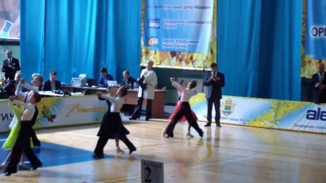МОСКВИЧ - 2015 Стандарт 1/4 венский вальс смотреть онлайн
