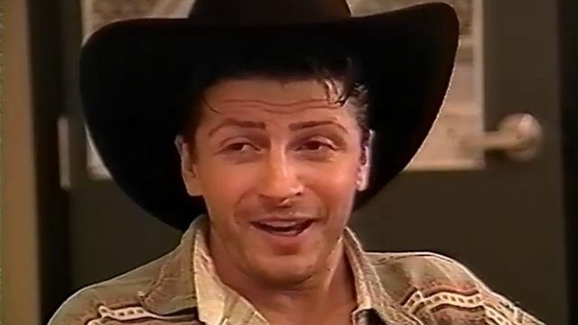Sketch Parodie sur Terre - Business à l'agence de Rencontre (Musique Plus - 1997) смотреть онлайн