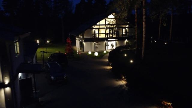 Комплексное освещение частного участка в посёлке Ленинское под Санкт-Петербургом смотреть онлайн