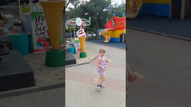 Набережная, Сады Морей смотреть онлайн