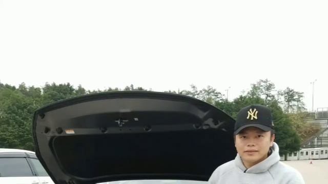 亞洲汽車材料有限公司與Q8 OILS 帶給你抵用機油 смотреть онлайн