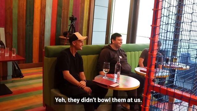 Are SUBSCRIBERS Actually Any Good At Cricket? | The Ultimate Sixes Social Cricket Challenge смотреть онлайн