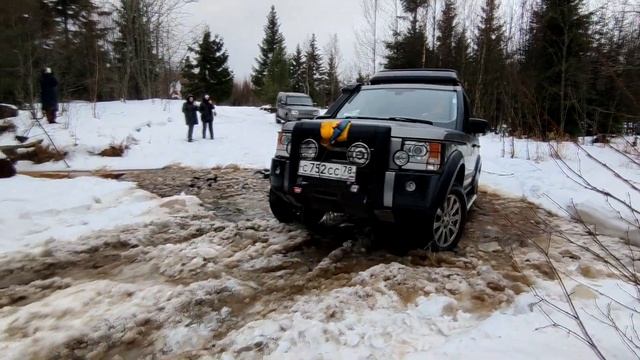 Зимний выезд к Ладоге на стоковых внедорожниках или Как дрифтить зимой на полном приводе?) смотреть онлайн