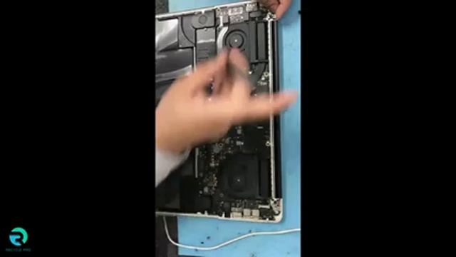 How to Replace Battery of Macbook Pro 2015, A1398 | Recycle Pro смотреть онлайн