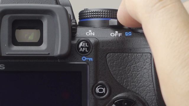 OLYMPUS E-420は未だに世界最小のデジタル一眼レフのようです（オーゼキ調べ） смотреть онлайн