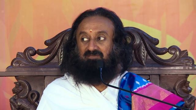 Why The World Is Not Eating White Sugar Anymore! #HealthTipsByGurudev смотреть онлайн