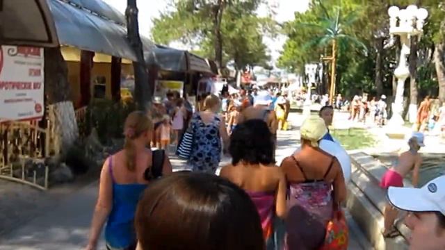 Аллея на набережную Кабардинки 2012 смотреть онлайн