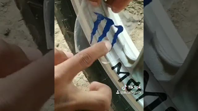 Bike while radium work смотреть онлайн