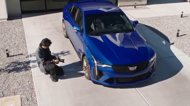 Cadillac представил альтернативу BMW M3 и M5! смотреть онлайн