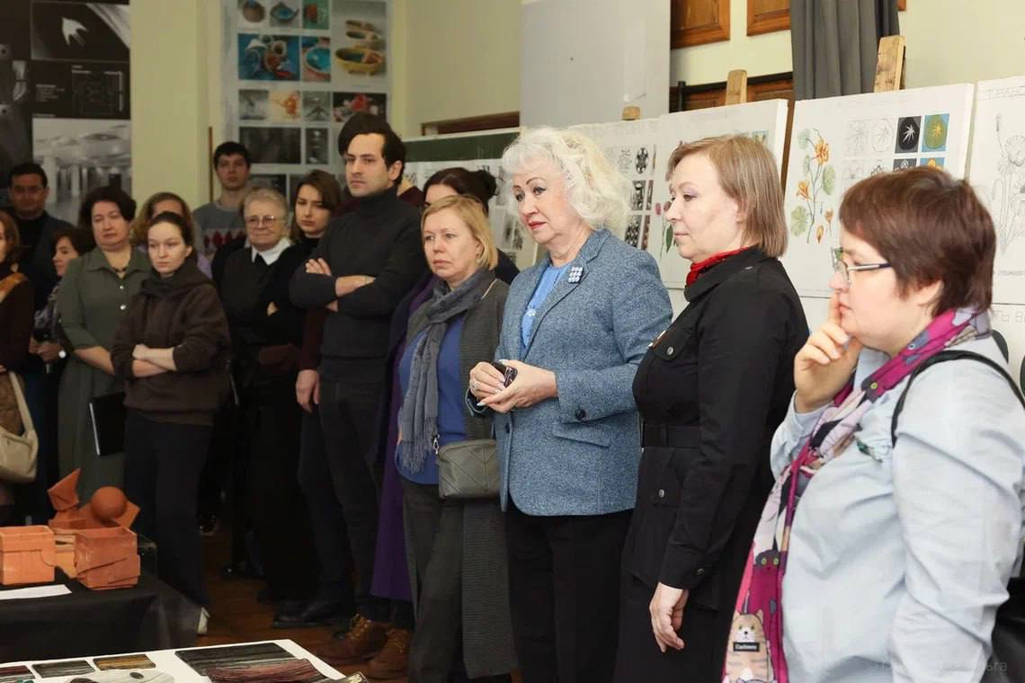 Кафедра дизайна и декоративно-прикладного искусства продемонстрировала работы студентов смотреть онлайн