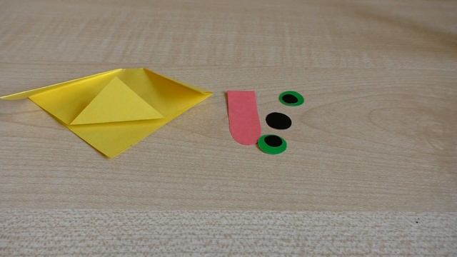 Как сделать собаку из бумаги. Оригами без клея и ножниц. Собачка. Поделки смотреть онлайн