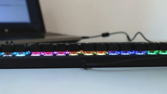 Обзор Игровой Механической Клавиатуры Qcyber Dominator TKL смотреть онлайн