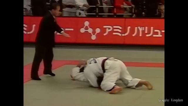 People forget how good Tamerlan Tmenov was смотреть онлайн