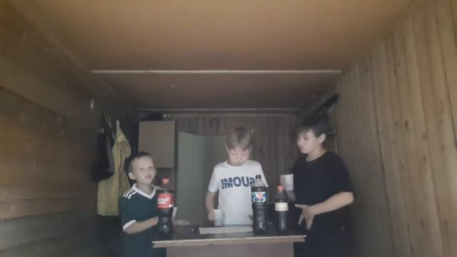 Пробуем разные виды колы 🥤 смотреть онлайн