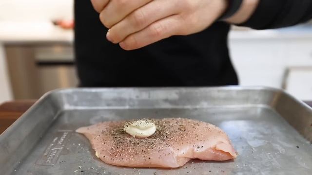 Ethan Chlebowski's Life Changing 15 Minute Dinners смотреть онлайн