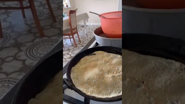 Домашние тонкие блинчики смотреть онлайн