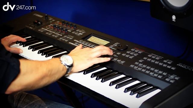 Yamaha MoX6 Workstation Synthesizer смотреть онлайн
