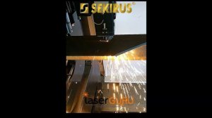 Резка уголка 150*150 из углеродистой стали 9мм на лазерном станке SEKIRUS
