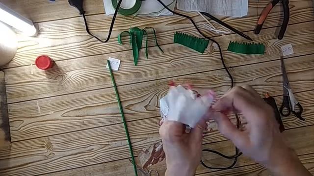 ГВОЗДИКА ИЗ БУМАГИ СВОИМИ РУКАМИ. МАХРОВАЯ ГВОЗДИКА ИЗ БУМАГИ. КАК СДЕЛАТЬ ГВОЗДИКУ ИЗ БУМАГИ смотреть онлайн