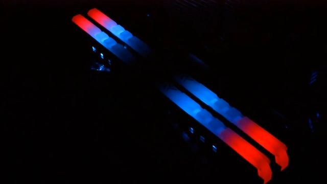 The Funkiest RGB Memory Kits on the market - Ballistix Tactical Tracer RGB смотреть онлайн
