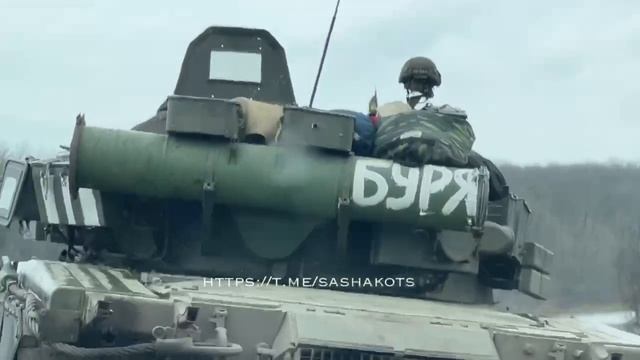 Танки на марше. смотреть онлайн