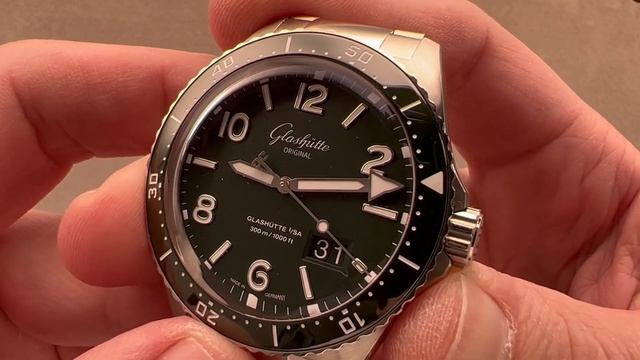 Glashütte Original SeaQ Panorama Date 1-36-13-07-83-70 Glashütte Original Watch Review