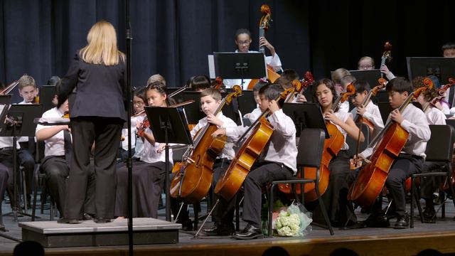 La Traviata Prelude to Act 1 смотреть онлайн