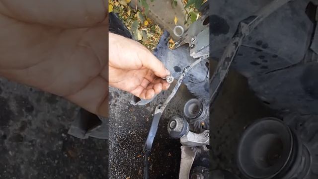 Как выкрутить сорванный болт под шестигранник смотреть онлайн