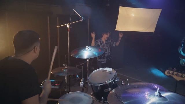 Новый Русский рок // Двадцать - Двадцать (STUDIO LIVE) смотреть онлайн