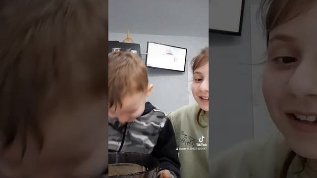 МАКНИ своего брата если... смотреть онлайн
