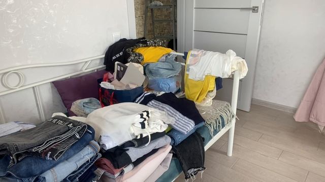 ДОСТАЛА И УПАКОВЫВАЮ ВСЕ ВЕЩИ! Как ОТПРАВЛЮ СДЭКОМ НЕЗНАЮ! смотреть онлайн