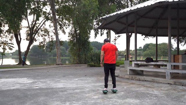 How Practical Electric Roller Skate for Everyday Commuting | Gyroshoe Review смотреть онлайн