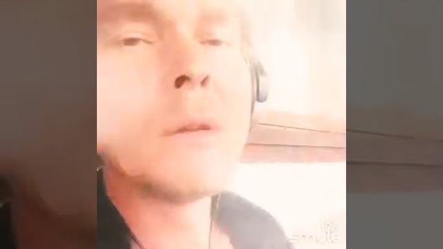 Падают листья смотреть онлайн