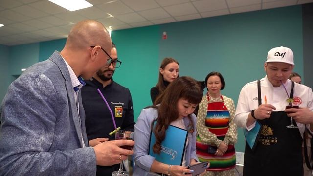В Яр-Сале выявили победителей «Ямальской строганины-2023» смотреть онлайн